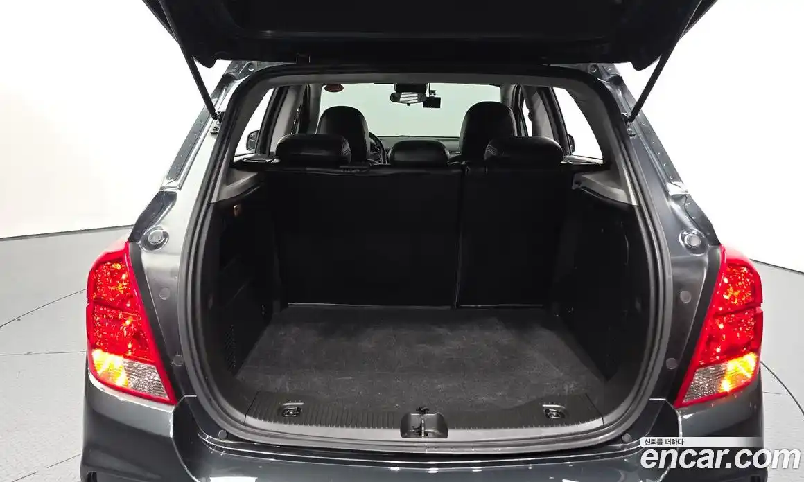 Chevrolet Trax 2018 1.4 Автомат в Москве № 587527, фото 20