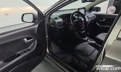 Kia Morning 2014 1.0 Автомат в Москве № 587817, миниатюра 11