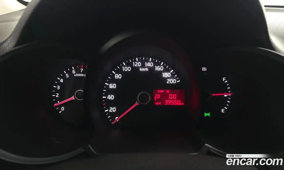 Kia Morning 2014 1.0 Автомат в Москве № 587817, фото 8