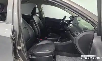 Kia Morning 2014 1.0 Автомат в Москве № 587817, миниатюра 10