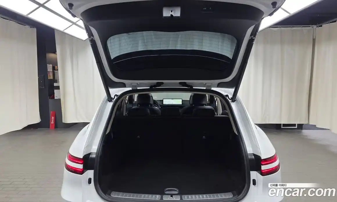 Genesis GV70 2023 2.5 Автомат в Москве № 588204, фото 20