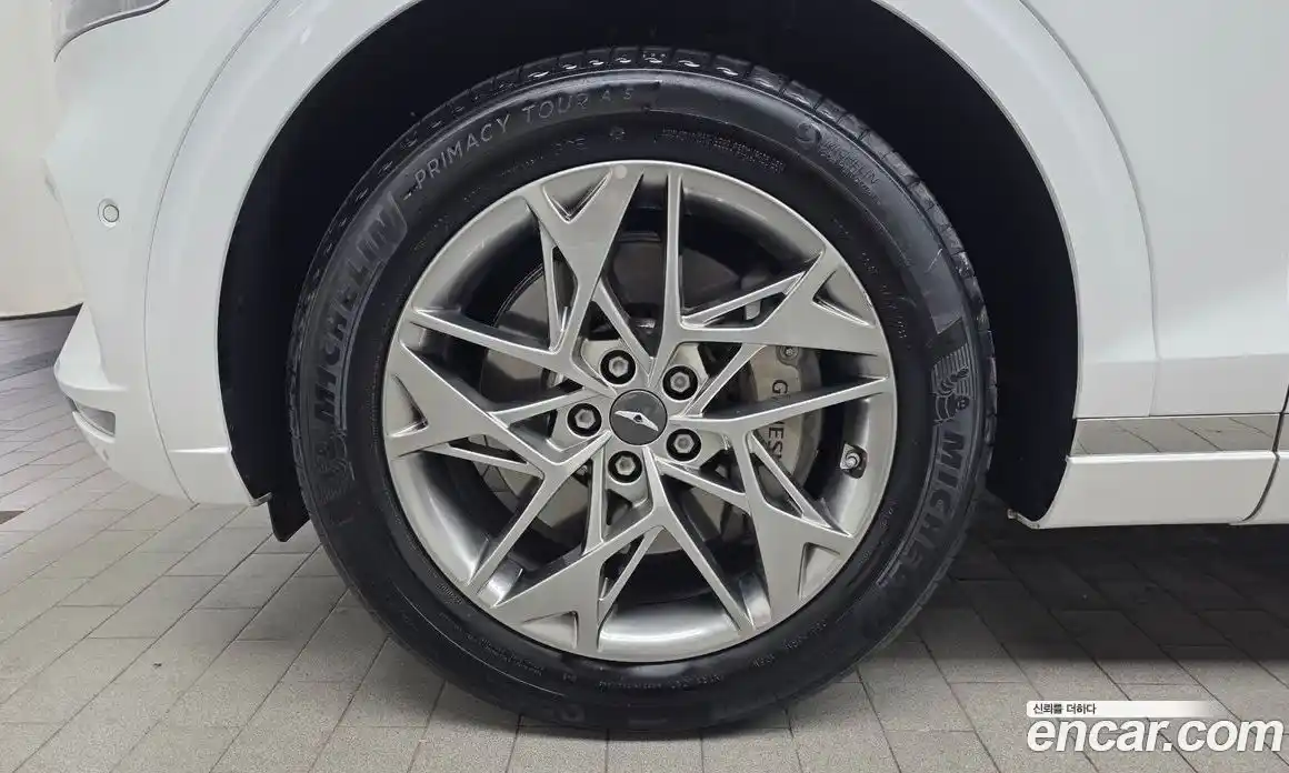 Genesis GV70 2023 2.5 Автомат в Москве № 588204, фото 5