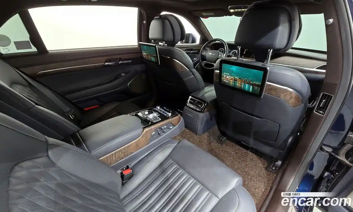 Genesis G90 2019 3.8 Автомат в Москве № 588219, фото 12