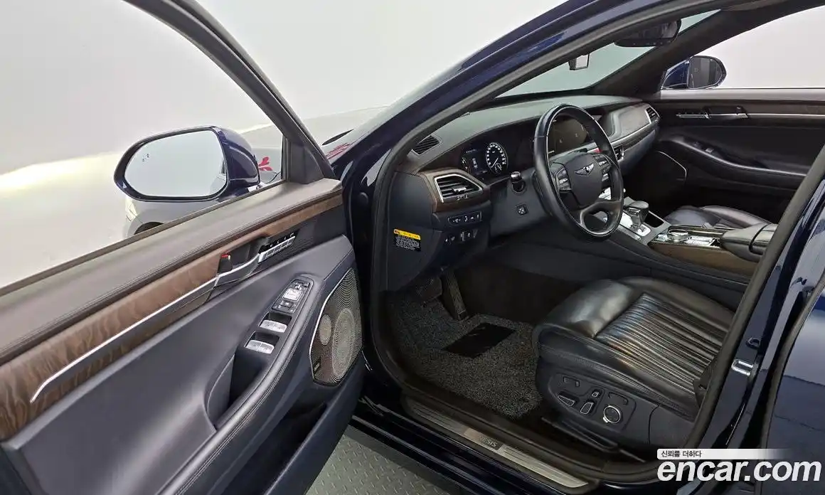 Genesis G90 2019 3.8 Автомат в Москве № 588219, фото 10