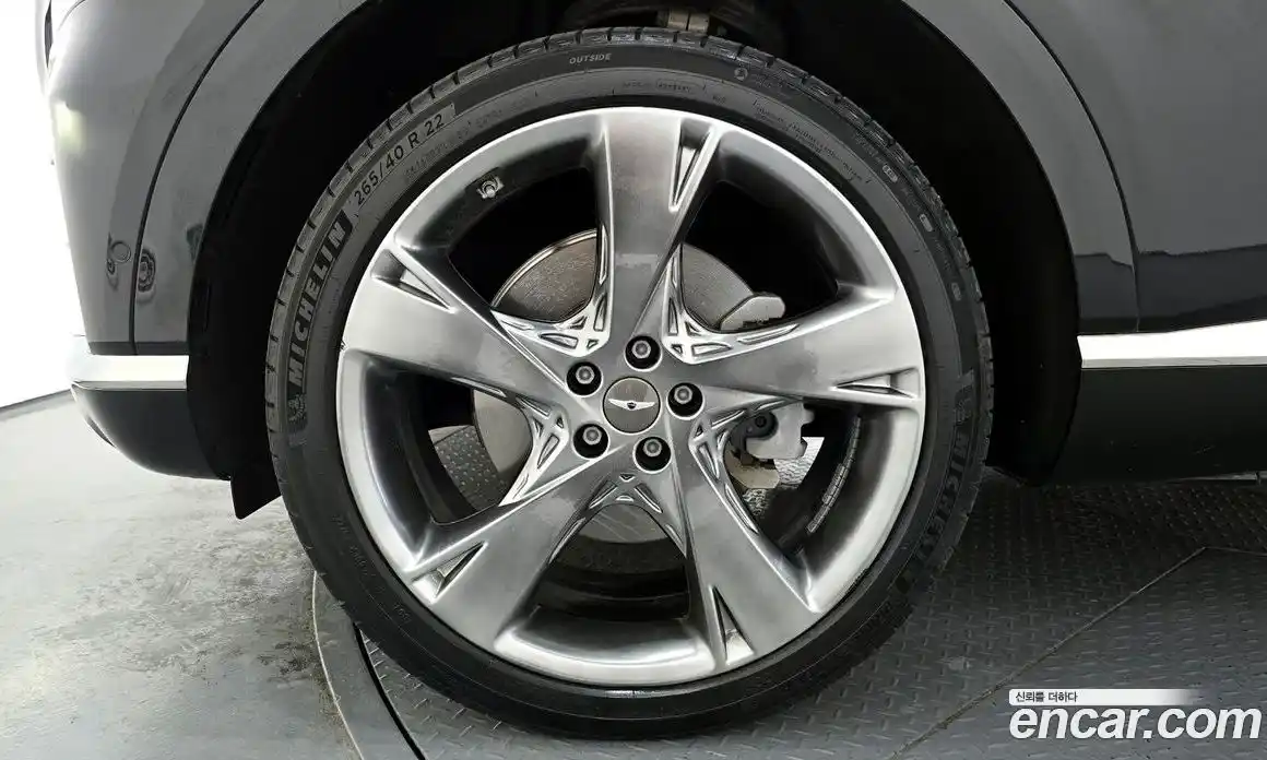 Genesis GV80 2023 2.5 Автомат в Москве № 588268, фото 5