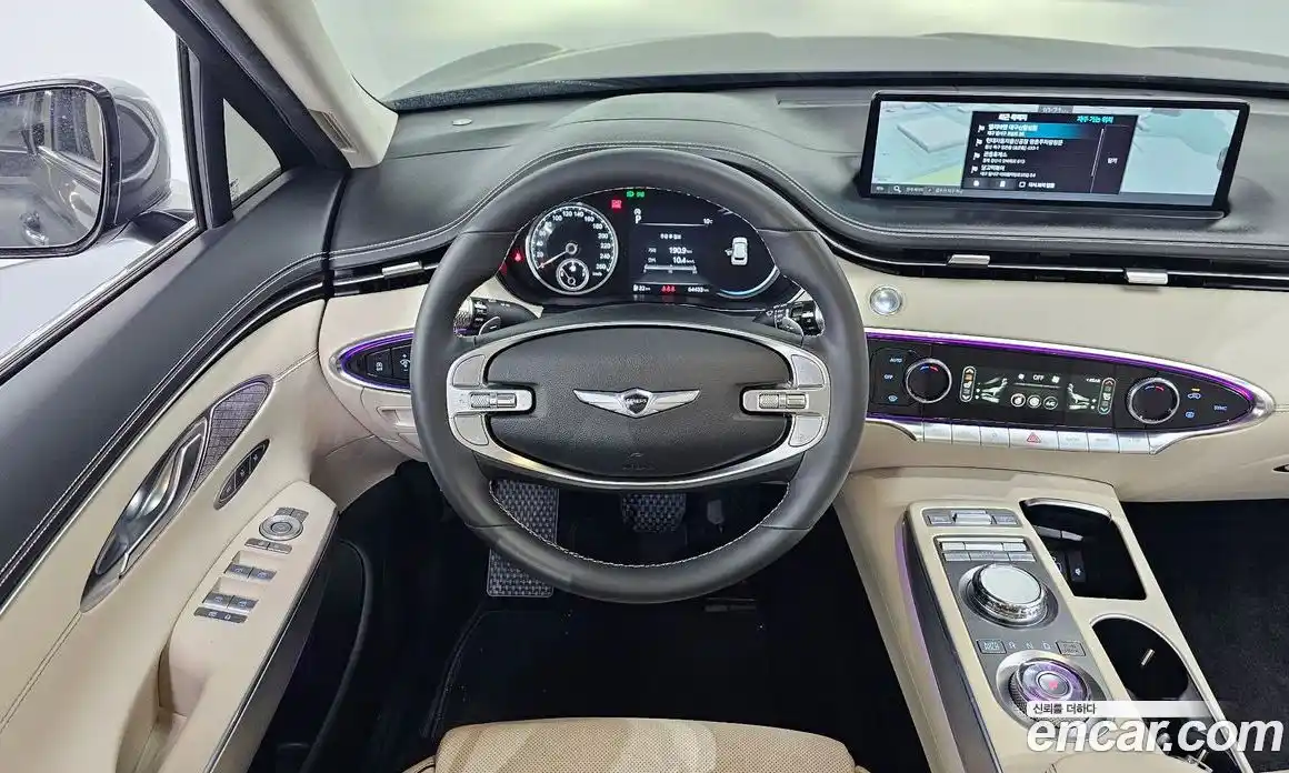 Genesis GV70 2021 2.5 Автомат в Москве № 588351, фото 13