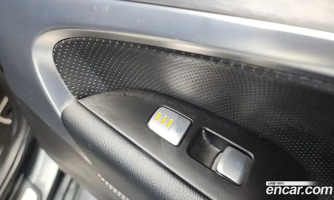 Genesis G70 2018 2.0 Автомат в Москве № 588441, фото 19