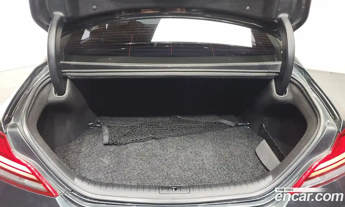 Genesis G70 2018 2.0 Автомат в Москве № 588441, фото 20