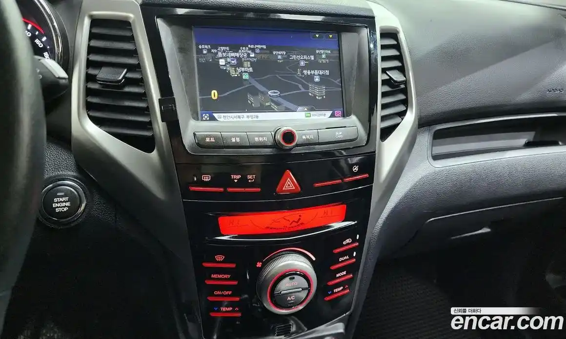 SsangYong TIBOLI 2016 1.6 Автомат в Москве № 588994, фото 16