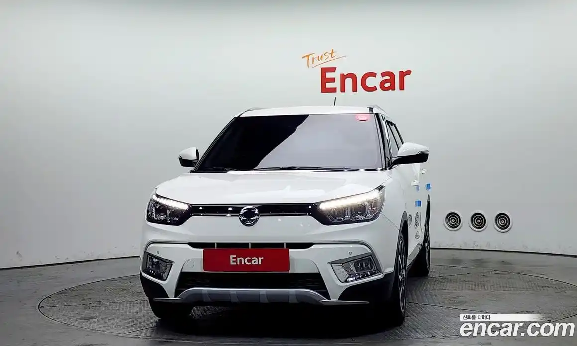 SsangYong TIBOLI 2016 1.6 Автомат в Москве № 588994, фото 3