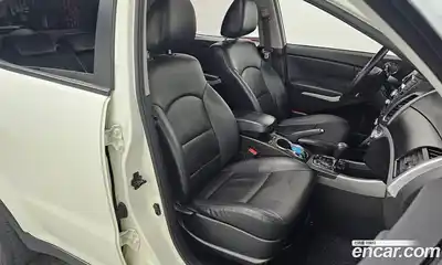 SsangYong Korando 2015 2.0 Автомат в Москве № 589453, миниатюра 11