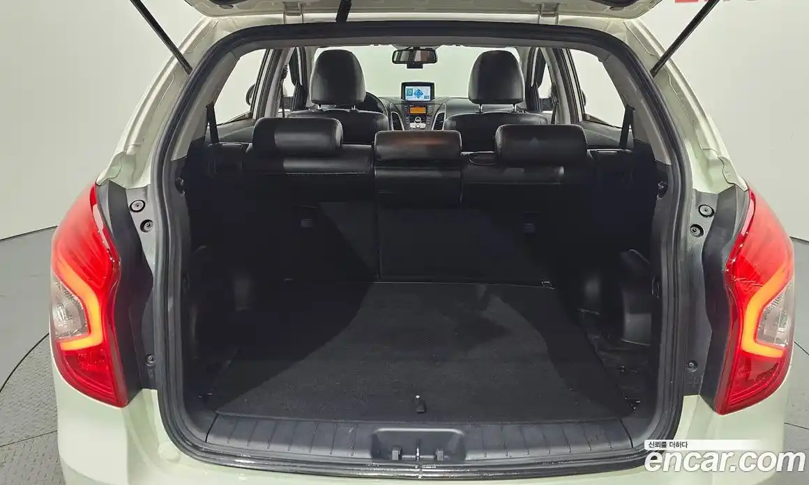 SsangYong Korando 2015 2.0 Автомат в Москве № 589453, фото 20