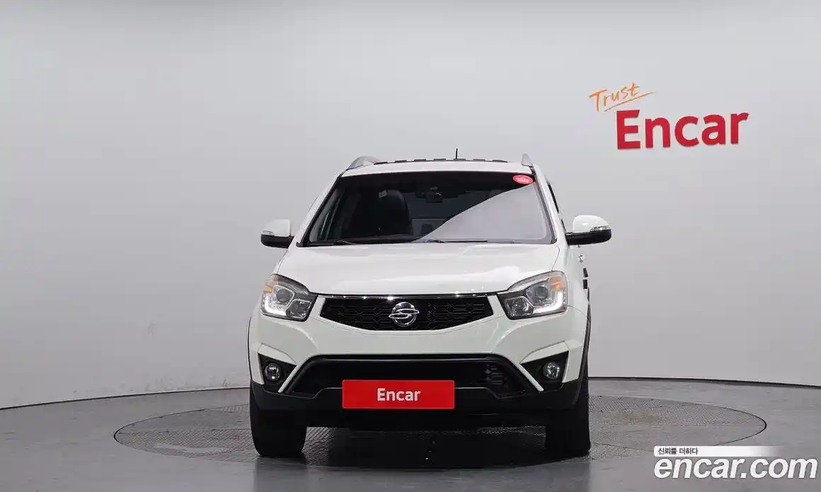 SsangYong Korando 2015 2.0 Автомат в Москве № 589453, фото 3