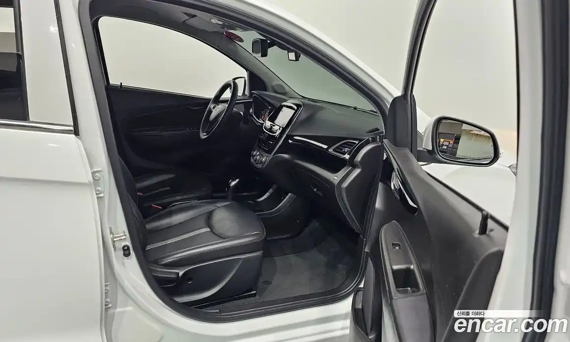 Chevrolet Spark 2021 1.0 Автомат в Москве № 589747, фото 10