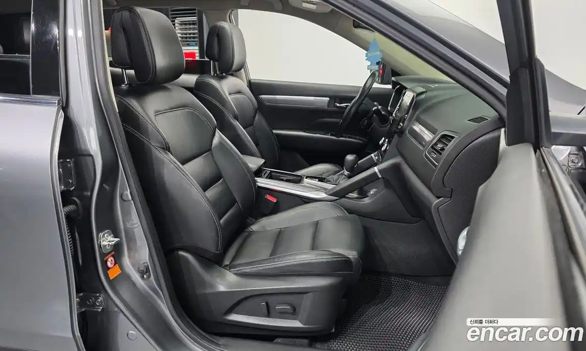 Renault QM6 2018 2.0 Автомат в Москве № 590013, фото 11