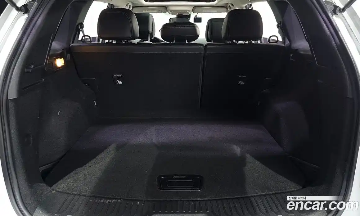 Renault QM6 2017 2.0 Автомат в Москве № 590020, фото 18