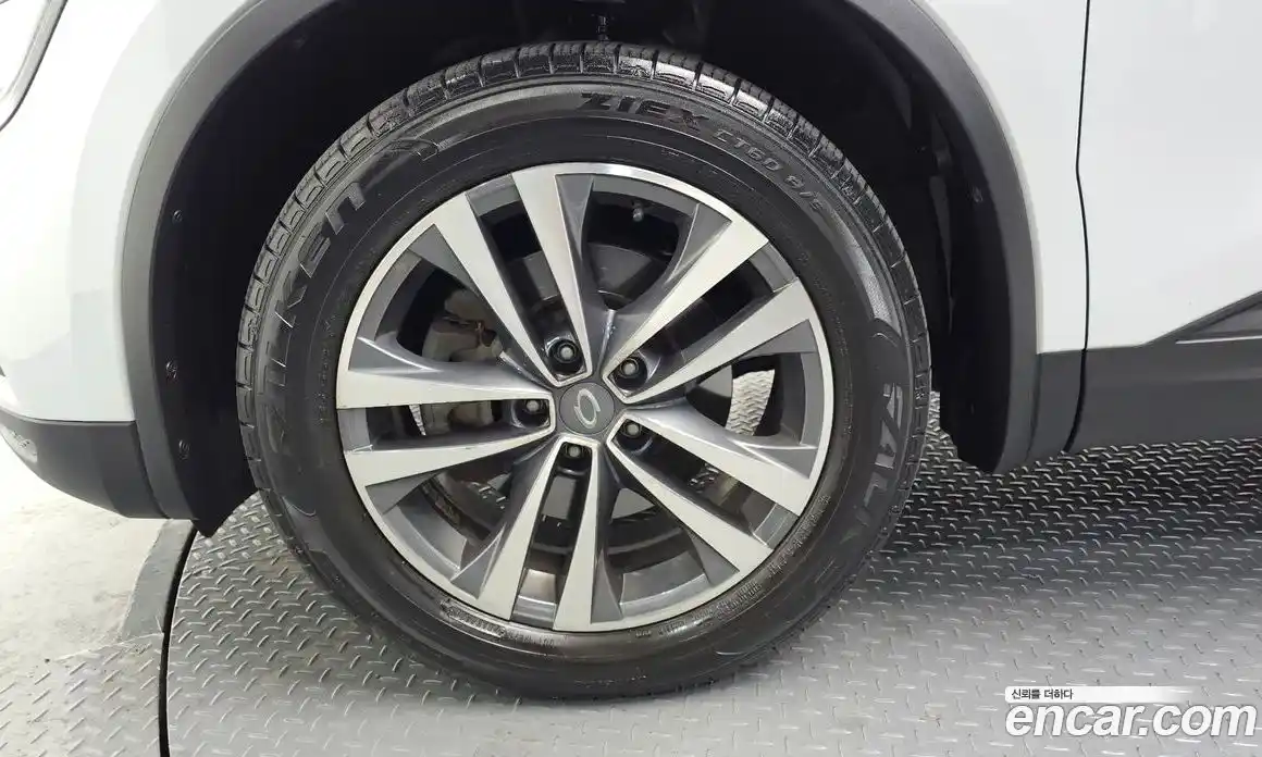 Renault QM6 2017 2.0 Автомат в Москве № 590020, фото 5