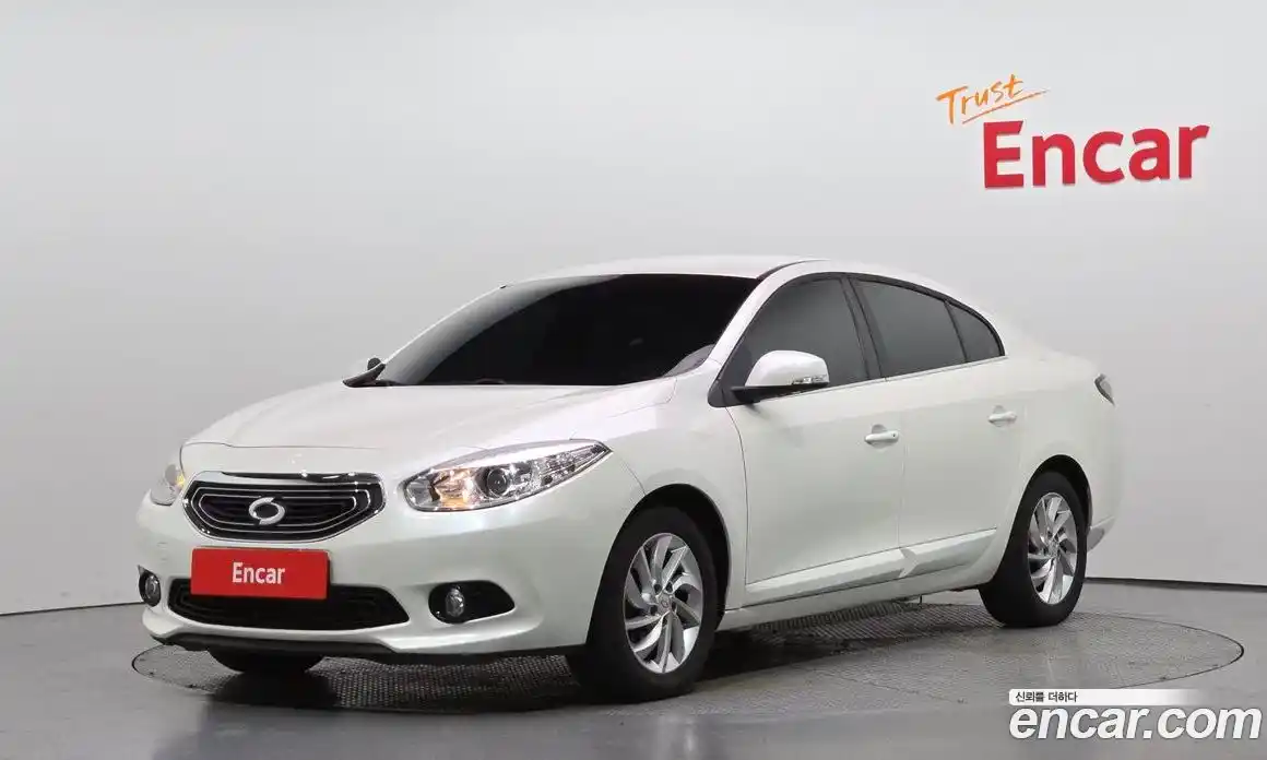 Renault SM3 2014 0.2 Автомат в Москве № 590143, фото 1