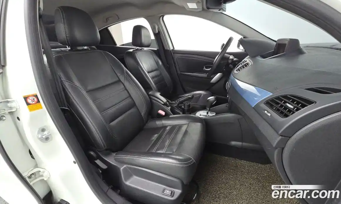 Renault SM3 2014 0.2 Автомат в Москве № 590143, фото 11