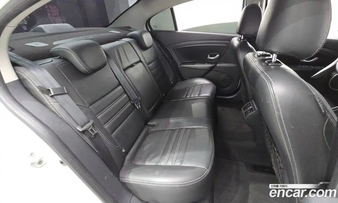 Renault SM3 2014 0.2 Автомат в Москве № 590143, фото 12