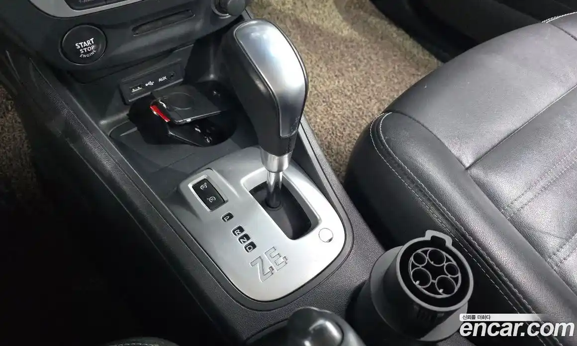 Renault SM3 2014 0.2 Автомат в Москве № 590143, фото 9