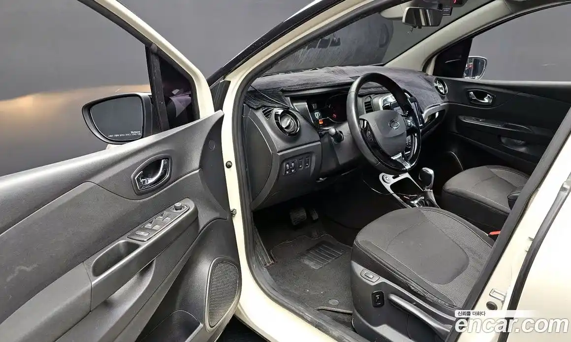 Renault QM3 2017 1.5 Автомат в Москве № 590148, фото 11