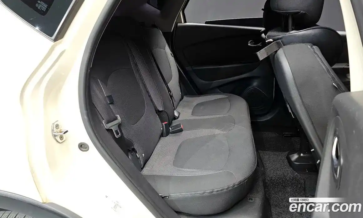 Renault QM3 2017 1.5 Автомат в Москве № 590148, фото 12