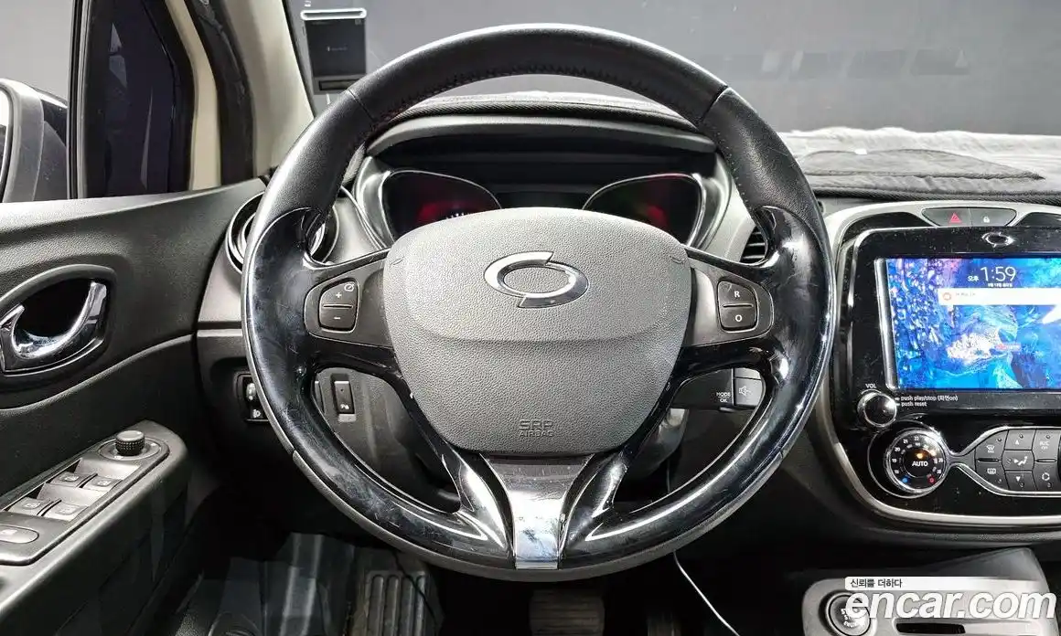 Renault QM3 2017 1.5 Автомат в Москве № 590148, фото 13