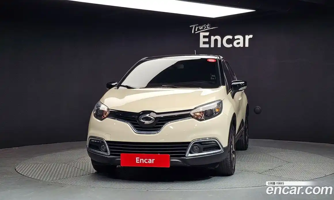 Renault QM3 2017 1.5 Автомат в Москве № 590148, фото 3