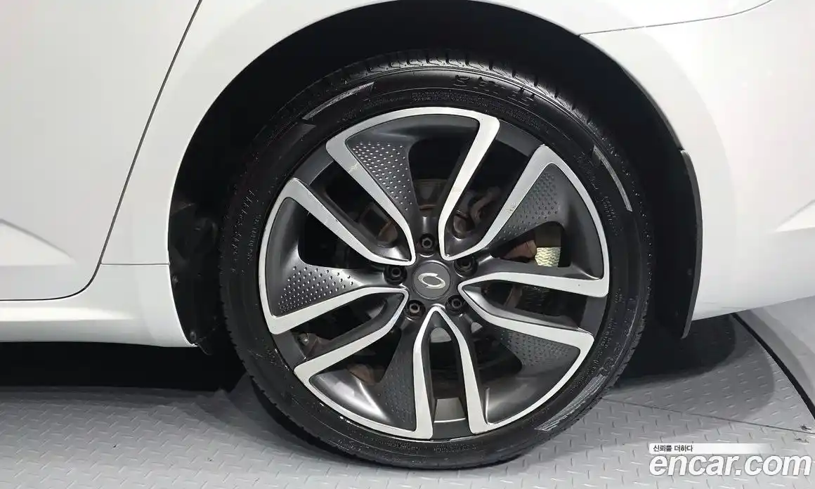 Renault SM6 2016 2.0 Автомат в Москве № 590188, фото 5