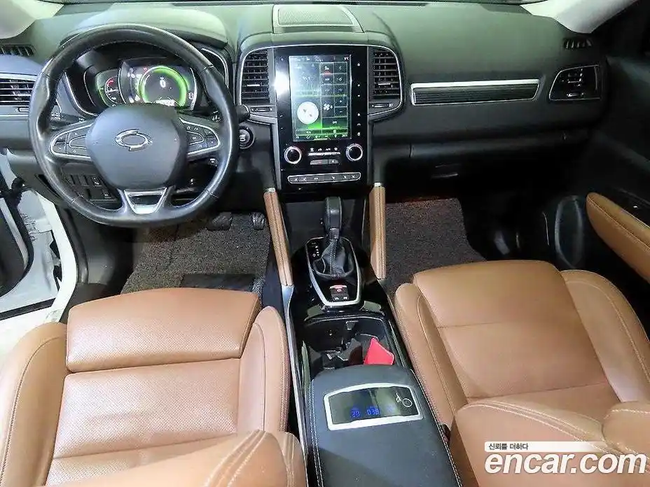 Renault QM6 2021 2.0 Автомат в Москве № 590395, фото 10