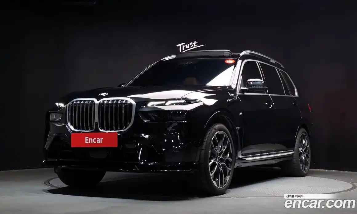 BMW X7 2025 3.0 Автомат в Москве № 590636, фото 1