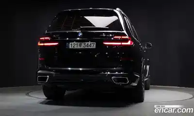 BMW X7 2025 3.0 Автомат в Москве № 590636, миниатюра 4