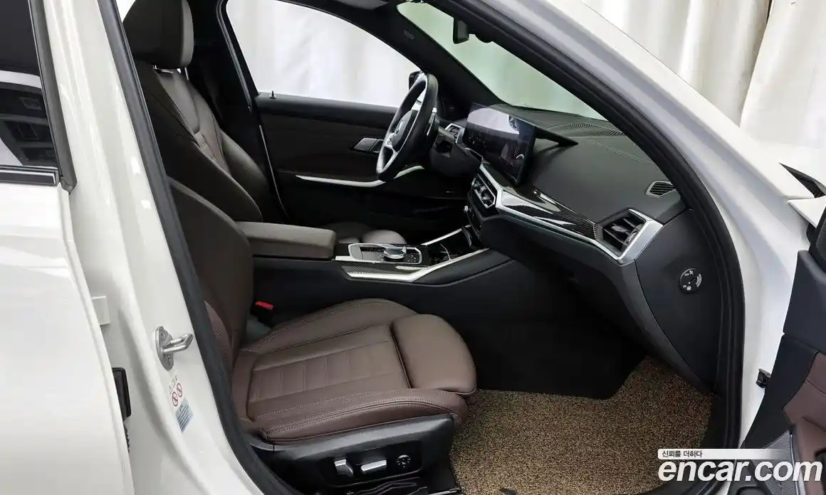 BMW 3-Series 2024 3.0 Автомат в Москве № 590850, фото 11