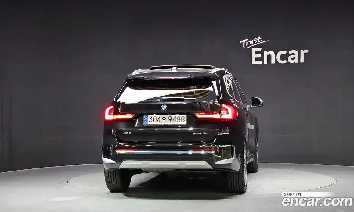 BMW X1 2024 2.0 Автомат в Москве № 591045, фото 4