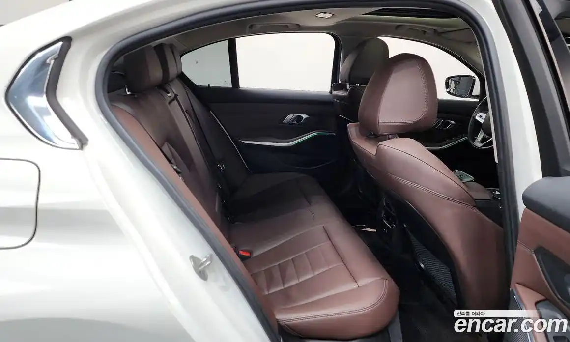 BMW 3-Series 2022 2.0 Автомат в Москве № 591146, фото 12