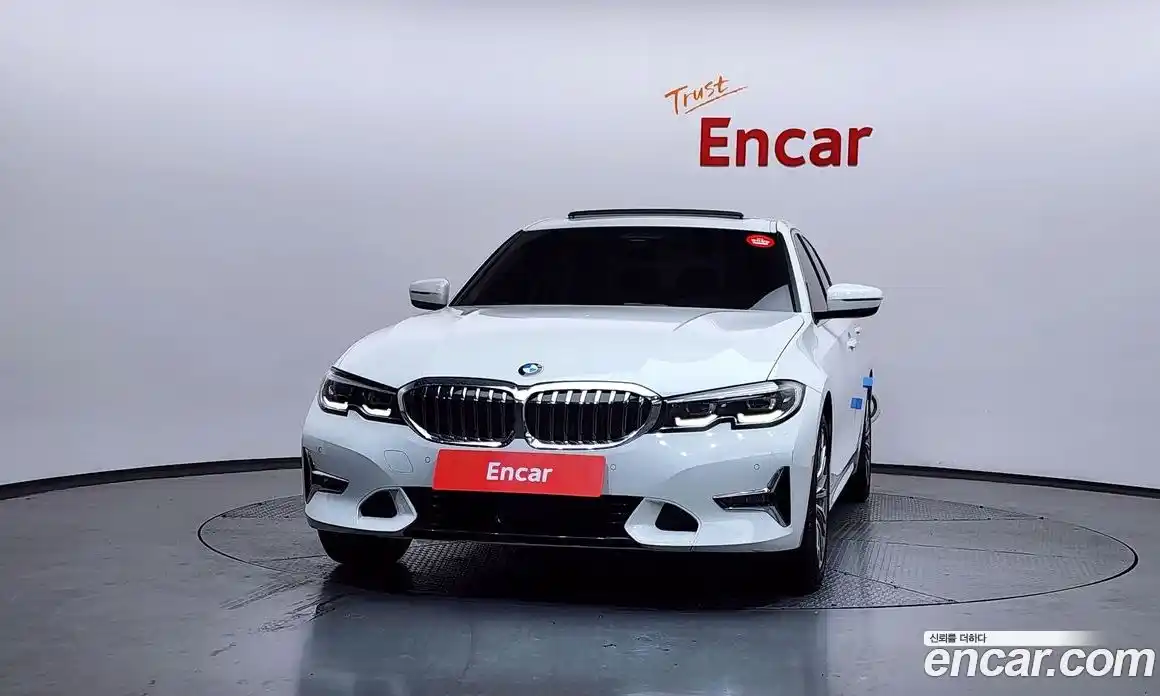 BMW 3-Series 2022 2.0 Автомат в Москве № 591146, фото 3