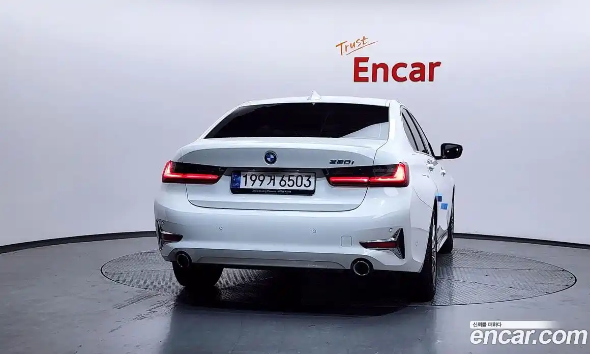 BMW 3-Series 2022 2.0 Автомат в Москве № 591146, фото 4