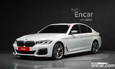 BMW 5-Series, 2022
