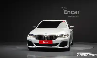 BMW 5-Series 2022 4.4 Автомат в Москве № 591692, миниатюра 3