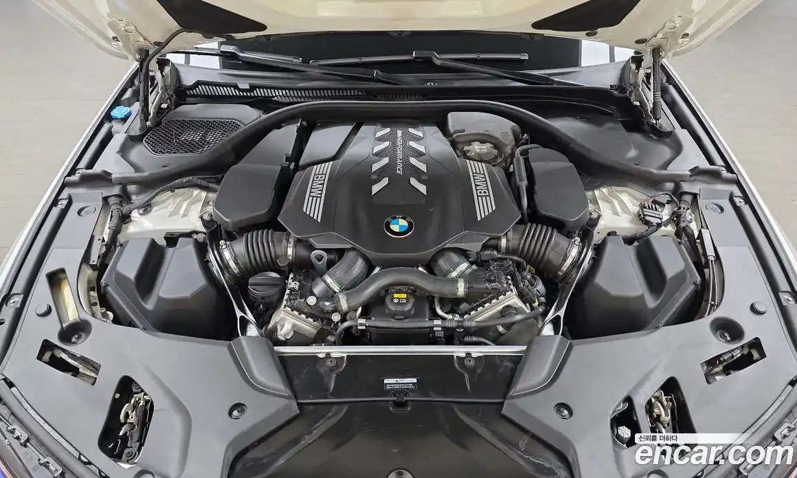 BMW 5-Series 2022 4.4 Автомат в Москве № 591692, фото 6