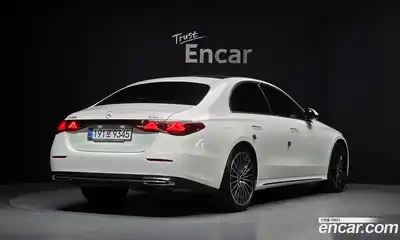 Mercedes-Benz E-Class 2024 3.0 Автомат в Москве № 591828, миниатюра 2