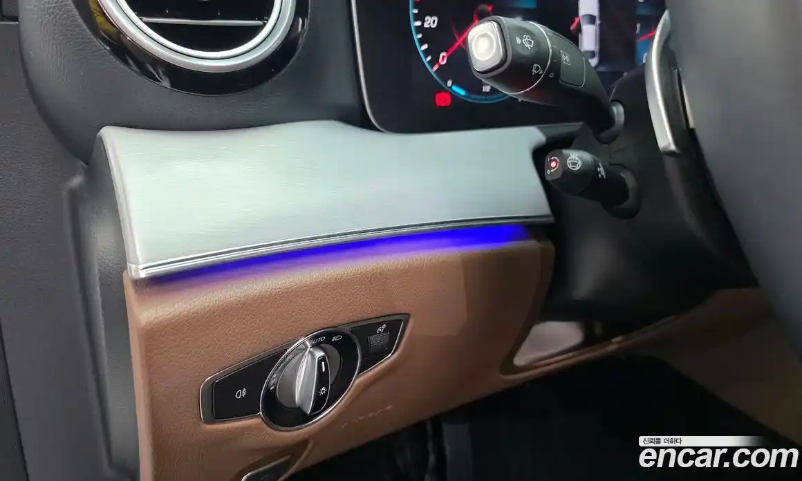 Mercedes-Benz E-Class 2021 2.0 Автомат в Москве № 591865, фото 14