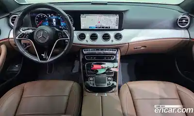 Mercedes-Benz E-Class 2021 2.0 Автомат в Москве № 591865, миниатюра 7