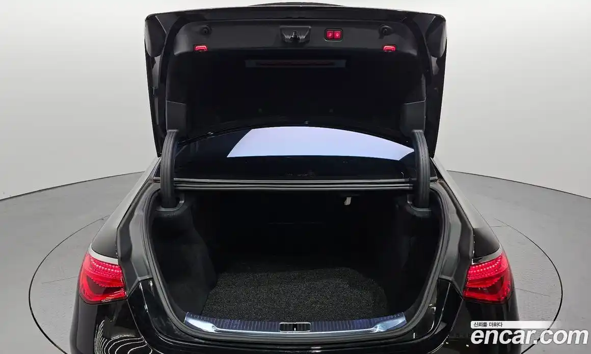 Mercedes-Benz S-Class 2022 4.0 Автомат в Москве № 592641, фото 20