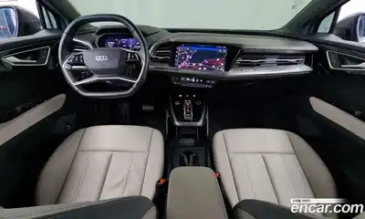 Audi Q4 e-tron 2025 0.2 Автомат в Москве № 592865, миниатюра 6