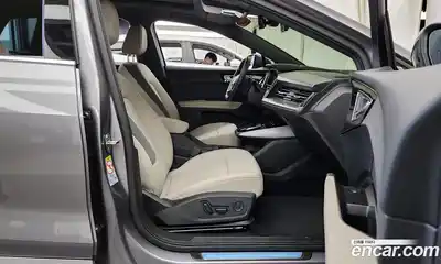 Audi Q4 e-tron 2025 0.2 Автомат в Москве № 592865, миниатюра 10