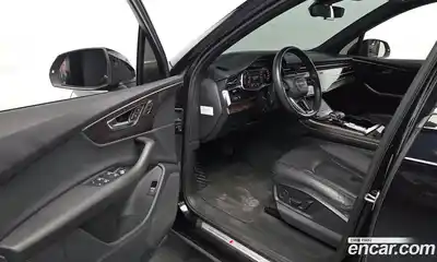 Audi Q7 2021 3.0 Автомат в Москве № 593056, миниатюра 10