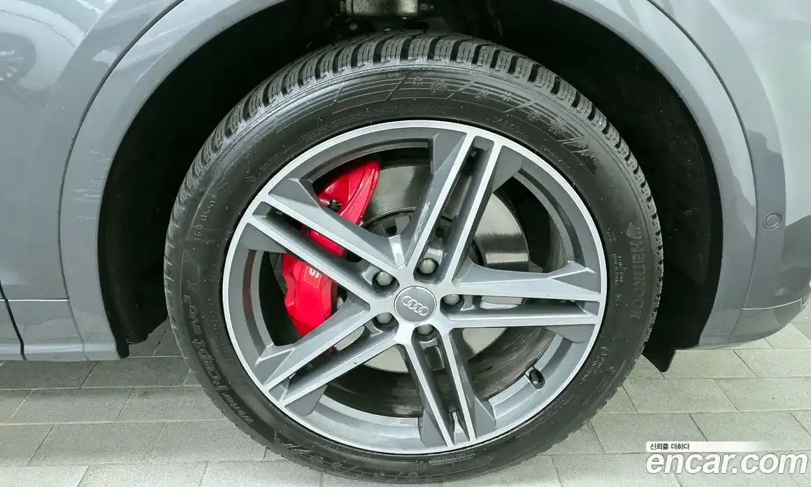 Audi SQ5 2020 3.0 Автомат в Москве № 593149, фото 5