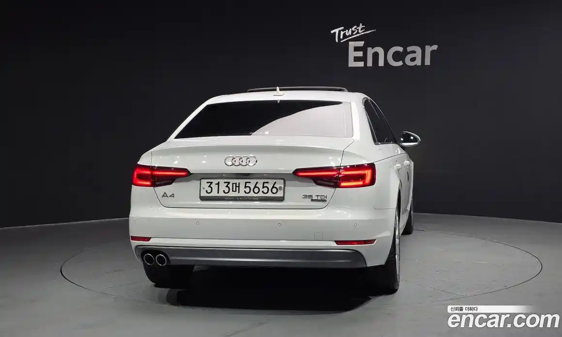 Audi A4 2018 2.0 Автомат в Москве № 593352, фото 4